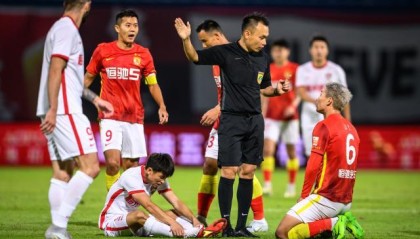 虎扑-教练组登场难救主 广州队：他们要回巅峰还需时间