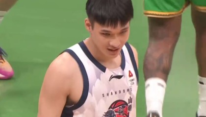 山东男篮击败辽宁评分出炉：陈林坚令人放心，刘毅拉完了