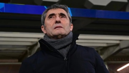 球员交易-巴尔韦德：战胜亚特兰大很关键，很高兴能把悬念带回圣马梅斯